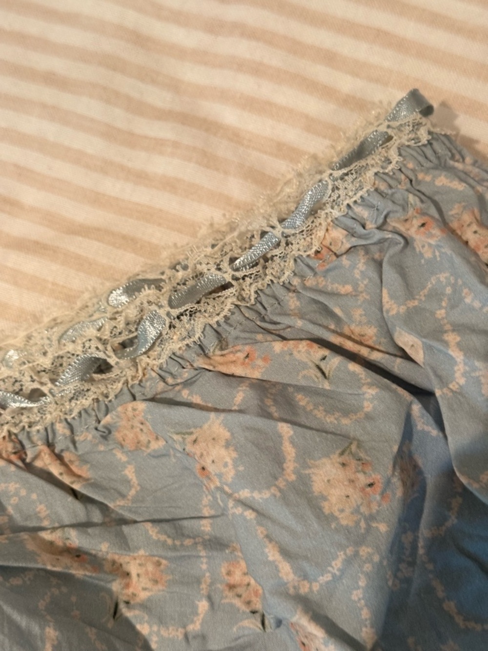 Ricarda dress in Celeste bouquet NWOT - Picture 4 of 6